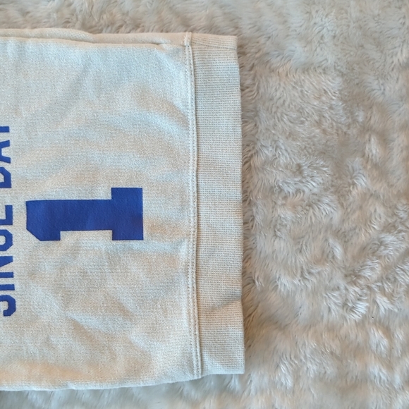 Old Navy | Crew-Neck Graphic "Amazing Since Day 1" Baby Girls Pullover - Picture 6 of 9